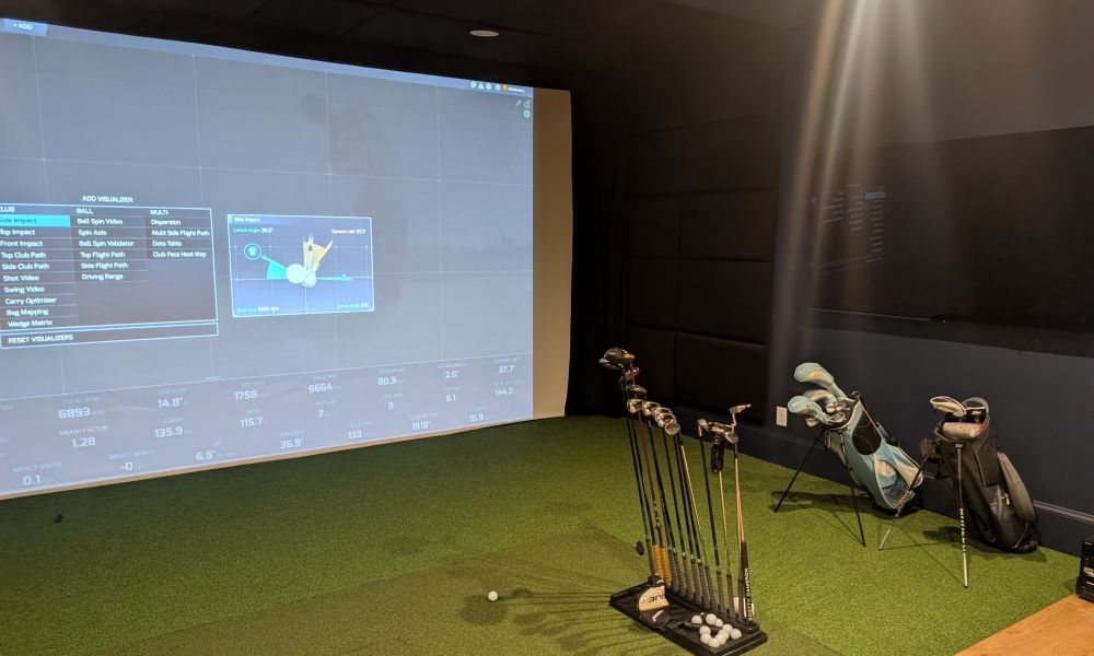 Custom Golf Simulator Installation in Atlanta | Entertainment Technology